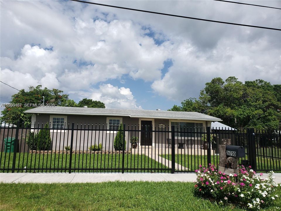 En Venta: $529,000 (3 camas, 2 baños, 1128 Pies cuadrados)