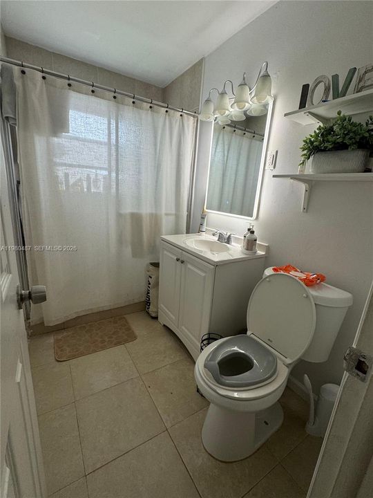 En Venta: $529,000 (3 camas, 2 baños, 1128 Pies cuadrados)