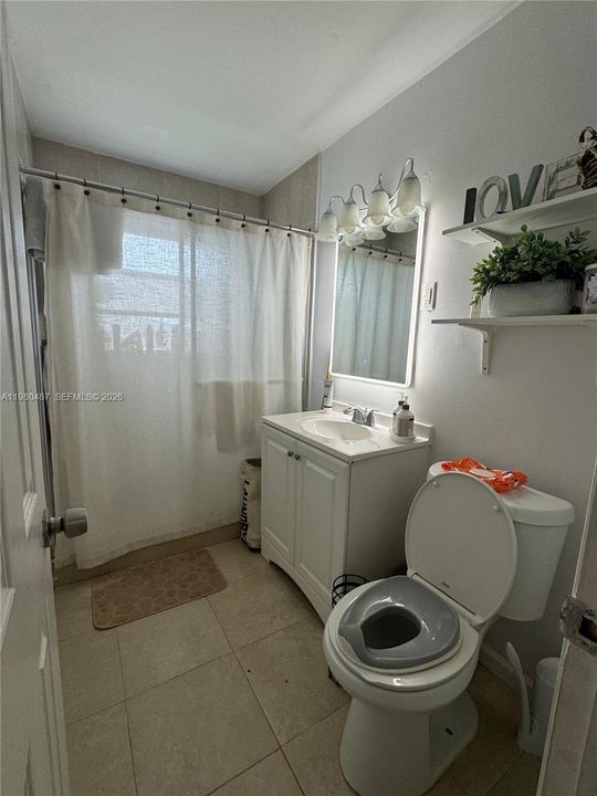 En Venta: $529,000 (3 camas, 2 baños, 1128 Pies cuadrados)