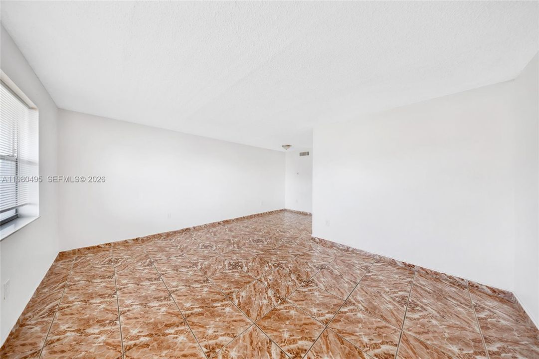 En Venta: $130,000 (1 camas, 1 baños, 620 Pies cuadrados)