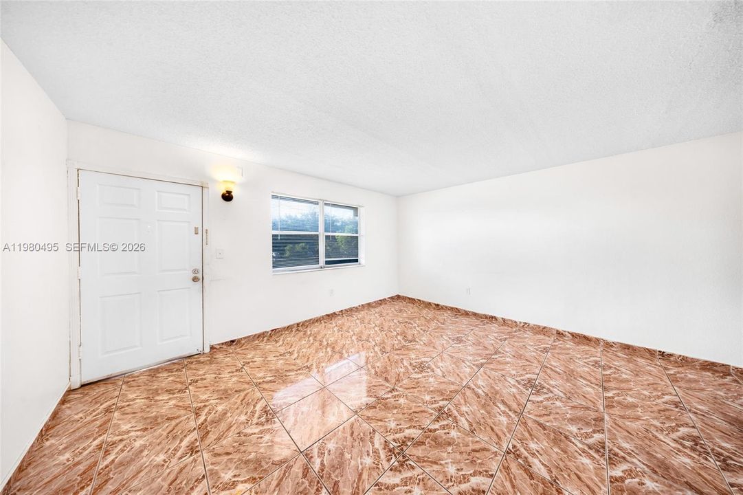 En Venta: $130,000 (1 camas, 1 baños, 620 Pies cuadrados)