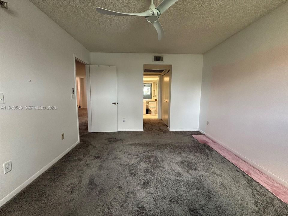 En Venta: $170,000 (1 camas, 1 baños, 830 Pies cuadrados)