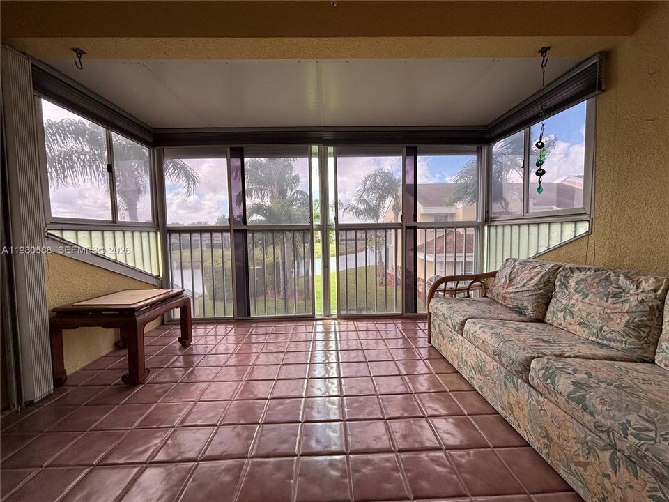 En Venta: $170,000 (1 camas, 1 baños, 830 Pies cuadrados)