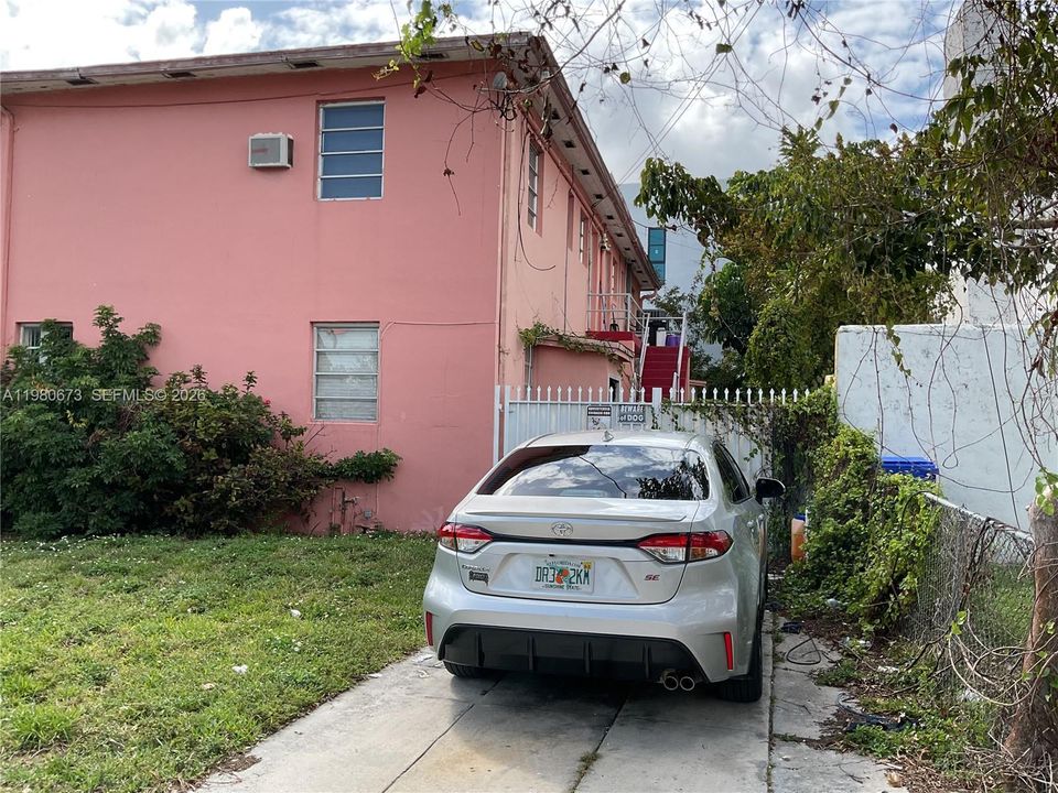 Active With Contract: $1,100,000 (0 beds, 0 baths, 3250 Square Feet)