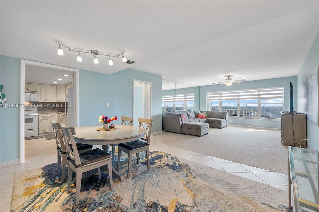 For Sale: $174,999 (2 beds, 2 baths, 1250 Square Feet)