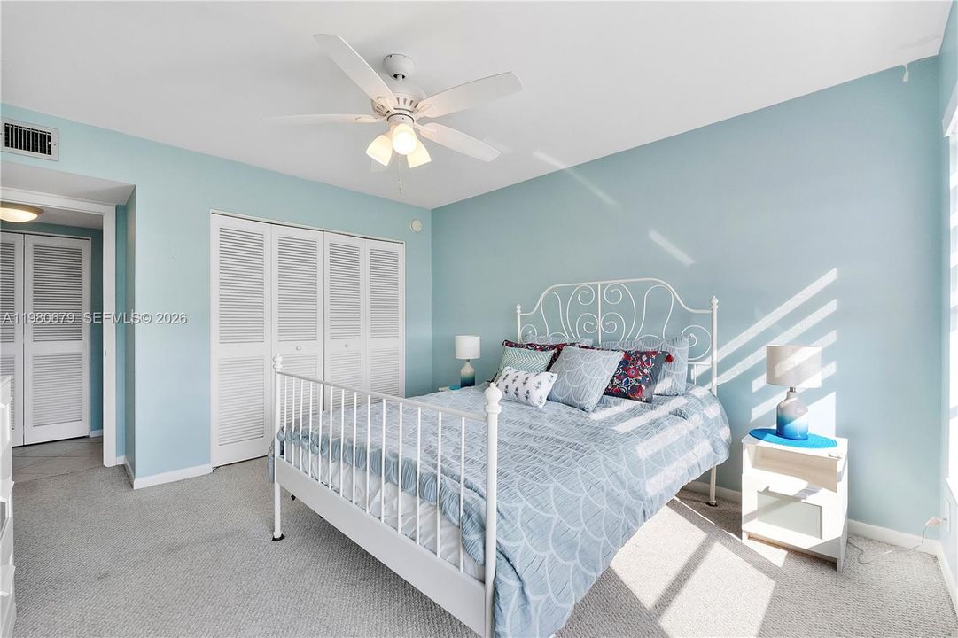 For Sale: $174,999 (2 beds, 2 baths, 1250 Square Feet)