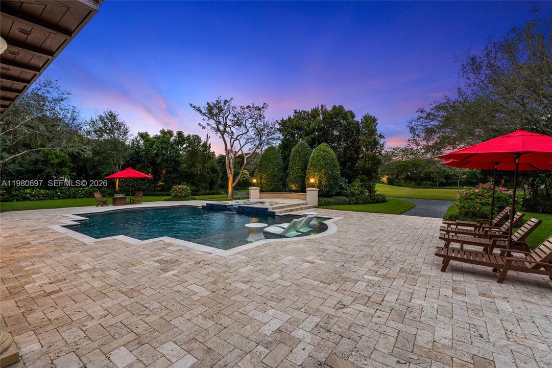 En Venta: $14,950,000 (6 camas, 5 baños, 6398 Pies cuadrados)