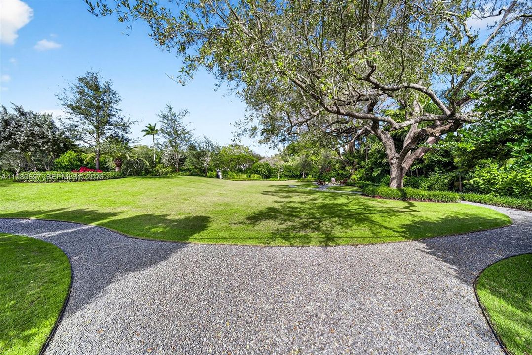 En Venta: $14,950,000 (6 camas, 5 baños, 6398 Pies cuadrados)