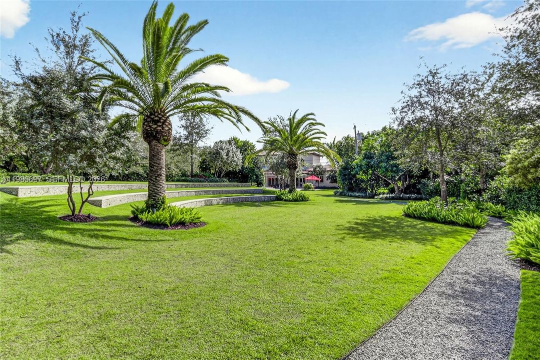 En Venta: $14,950,000 (6 camas, 5 baños, 6398 Pies cuadrados)