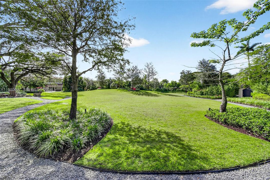 En Venta: $14,950,000 (6 camas, 5 baños, 6398 Pies cuadrados)