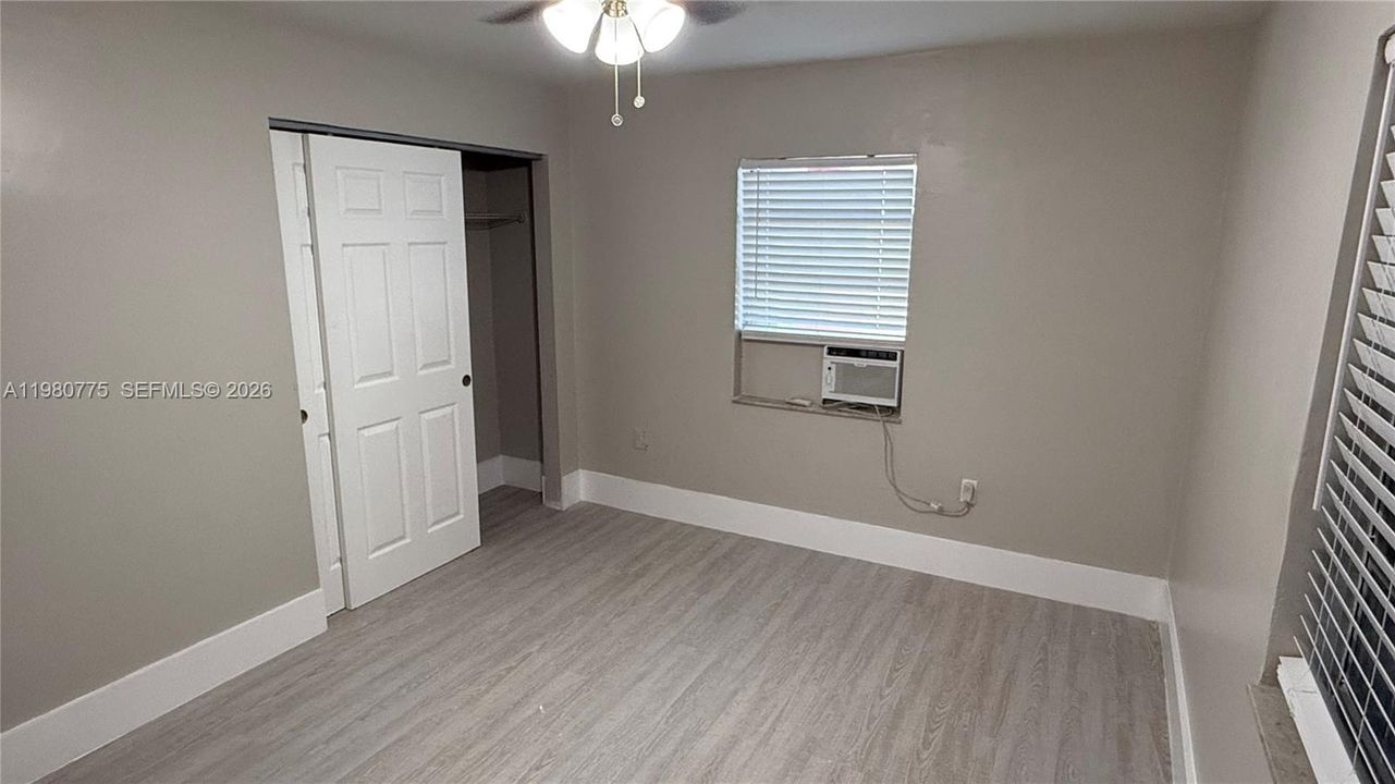 待售: $1,090,000 (0 贝兹, 0 浴室, 3208 平方英尺)