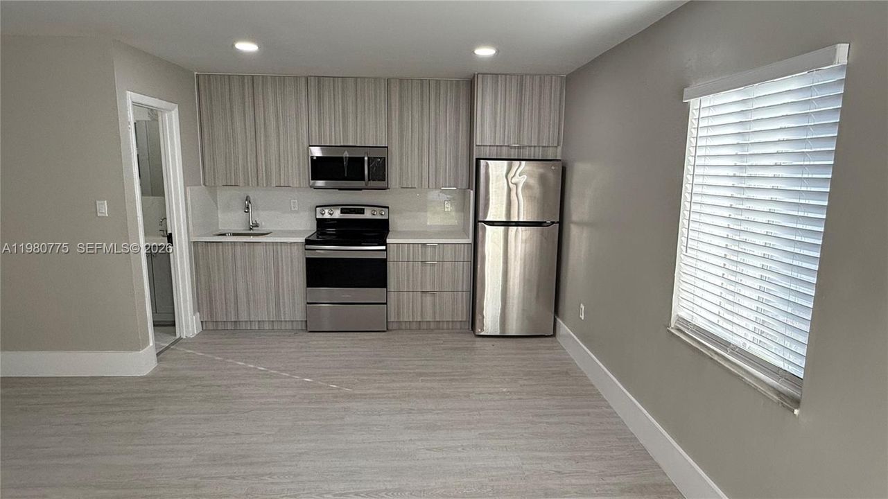 待售: $1,090,000 (0 贝兹, 0 浴室, 3208 平方英尺)