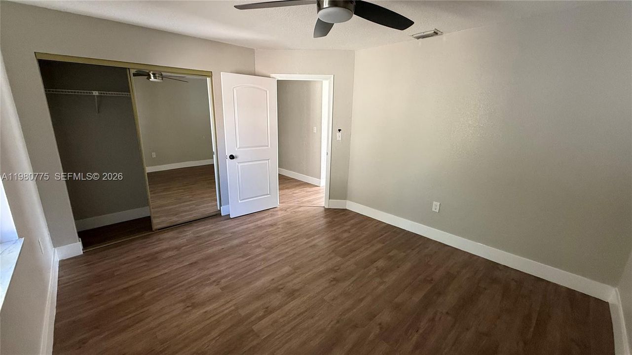 待售: $1,090,000 (0 贝兹, 0 浴室, 3208 平方英尺)