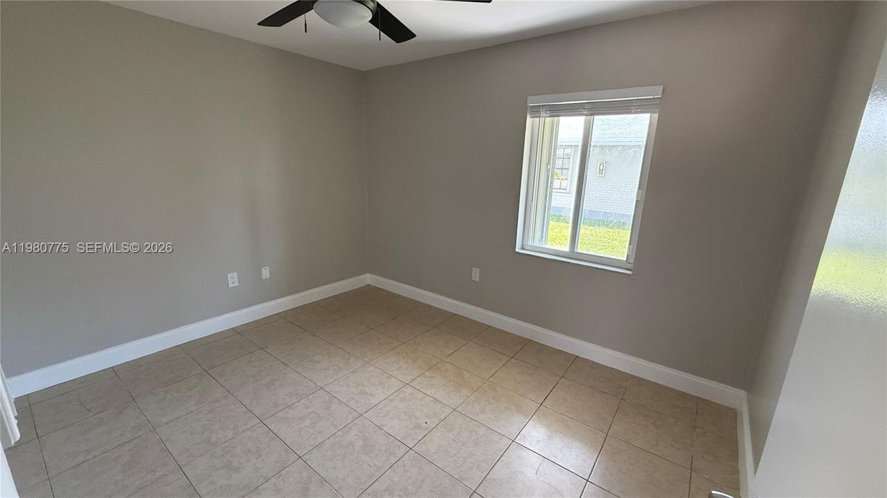 待售: $1,090,000 (0 贝兹, 0 浴室, 3208 平方英尺)