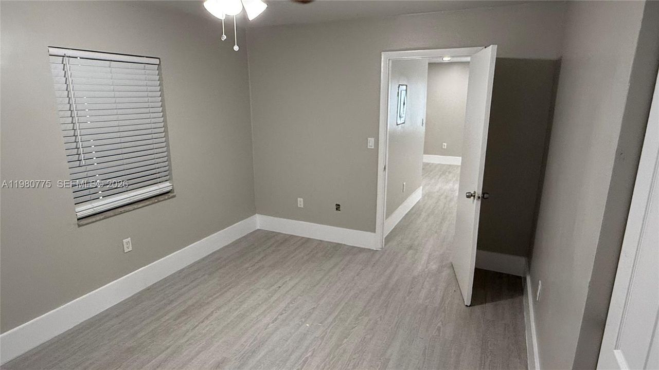 待售: $1,090,000 (0 贝兹, 0 浴室, 3208 平方英尺)