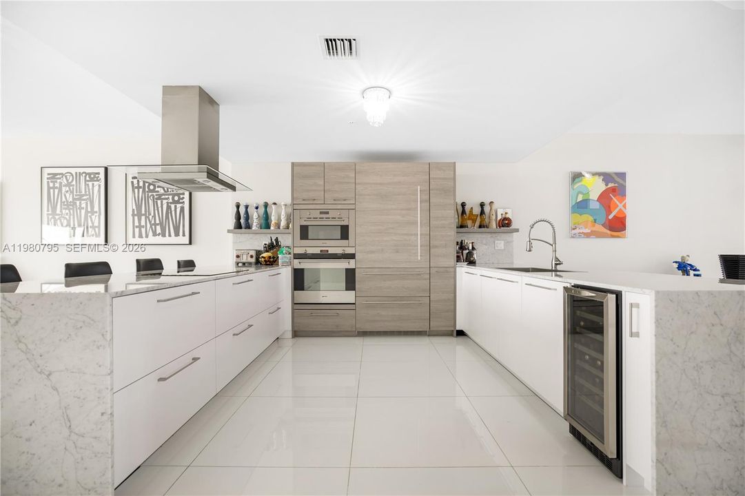 For Sale: $2,030,000 (4 beds, 4 baths, 3088 Square Feet)