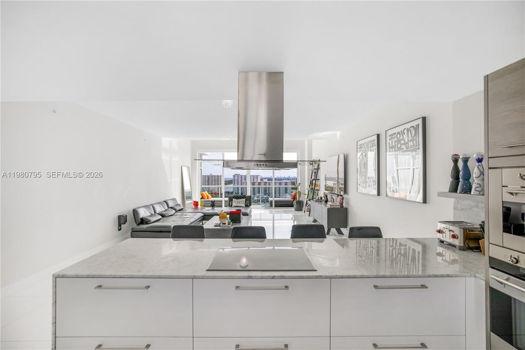 For Sale: $2,030,000 (4 beds, 4 baths, 3088 Square Feet)