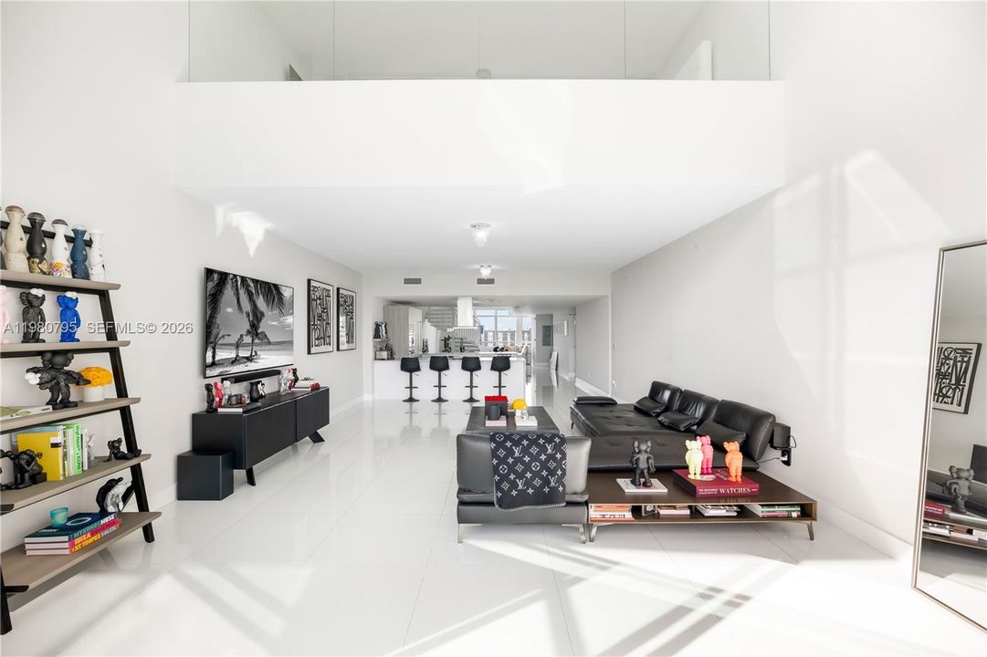 For Sale: $2,030,000 (4 beds, 4 baths, 3088 Square Feet)
