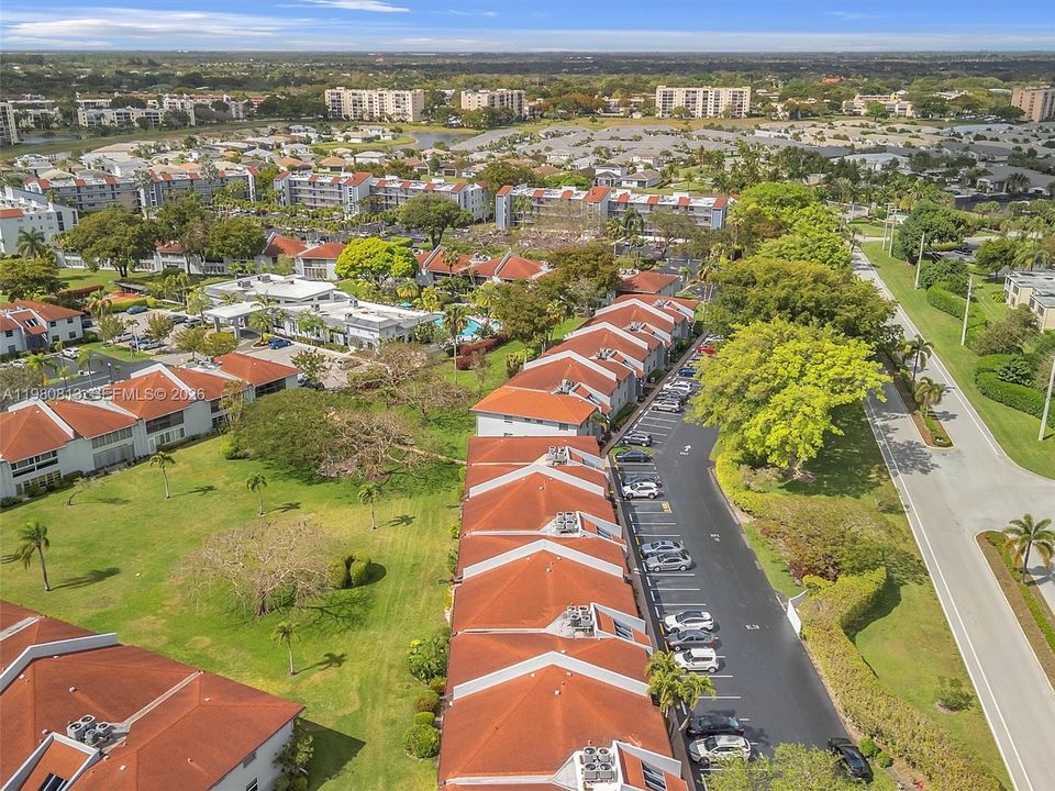 En Venta: $75,000 (1 camas, 2 baños, 912 Pies cuadrados)