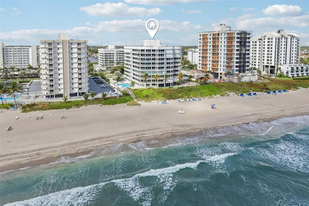 Vendido Recientemente: $1,199,000 (3 camas, 4 baños, 2552 Pies cuadrados)
