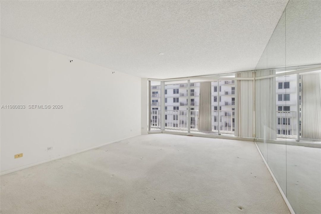 Vendido Recientemente: $1,199,000 (3 camas, 4 baños, 2552 Pies cuadrados)