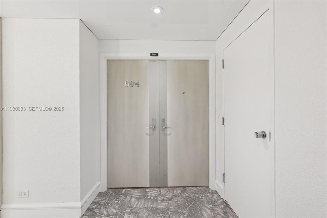 Vendido Recientemente: $1,199,000 (3 camas, 4 baños, 2552 Pies cuadrados)