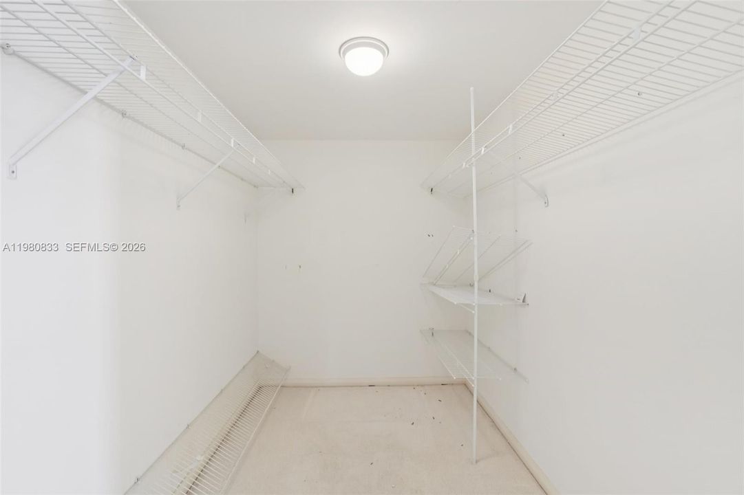 Vendido Recientemente: $1,199,000 (3 camas, 4 baños, 2552 Pies cuadrados)