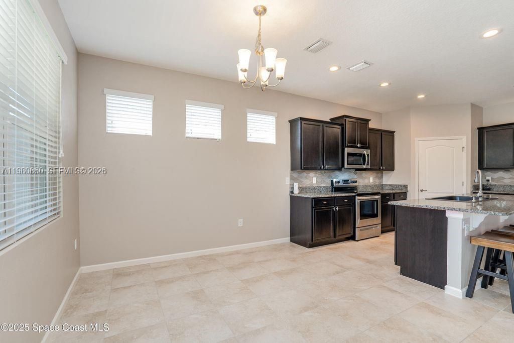 Recently Rented: $2,250 (4 beds, 2 baths, 0 Square Feet)