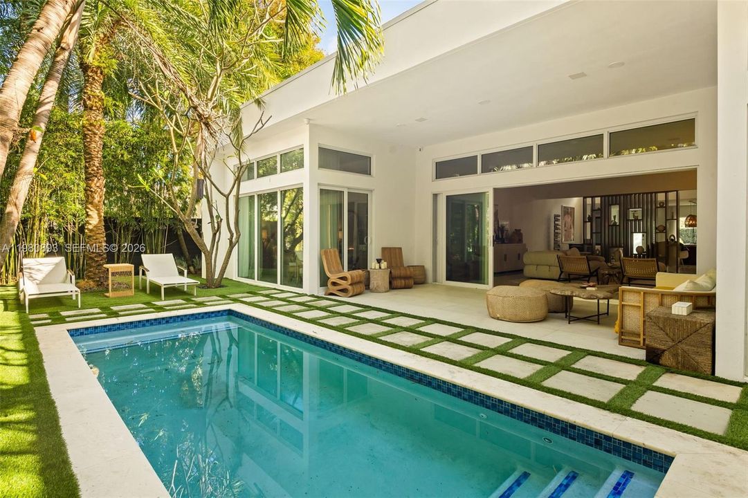 For Sale: $3,395,000 (5 beds, 5 baths, 0 Square Feet)