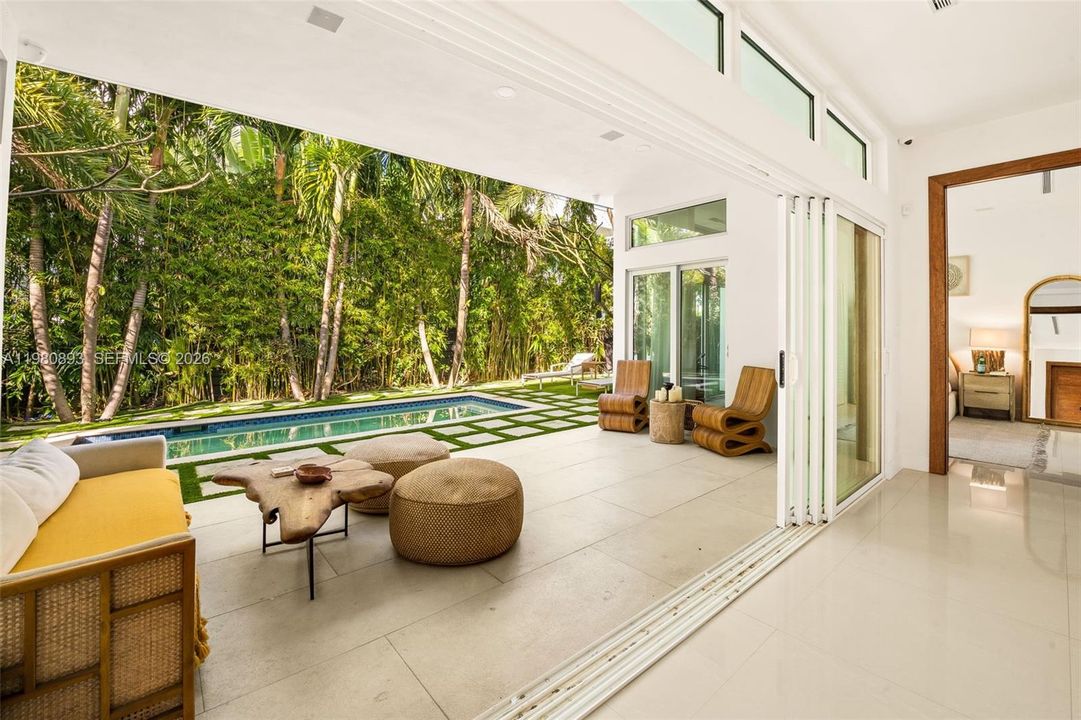 For Sale: $3,395,000 (5 beds, 5 baths, 0 Square Feet)