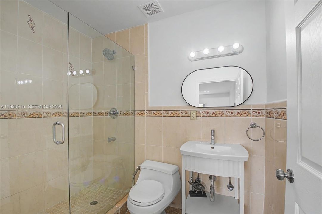 For Sale: $1,450,000 (4 beds, 4 baths, 2858 Square Feet)