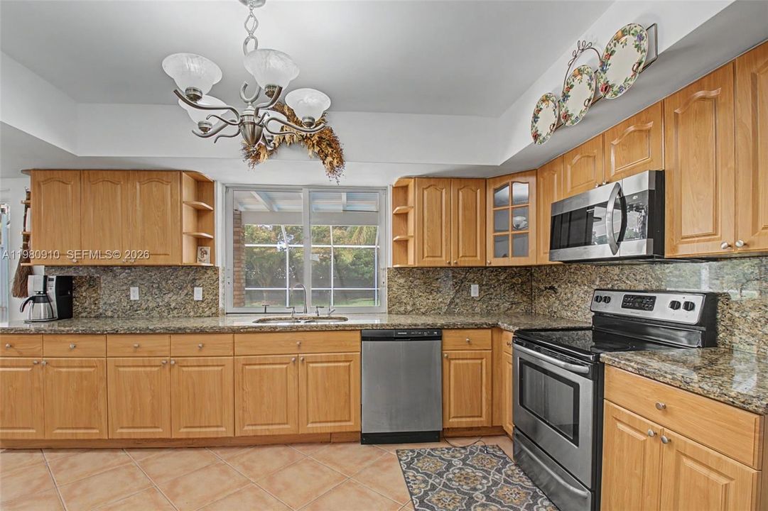 For Sale: $1,450,000 (4 beds, 4 baths, 2858 Square Feet)