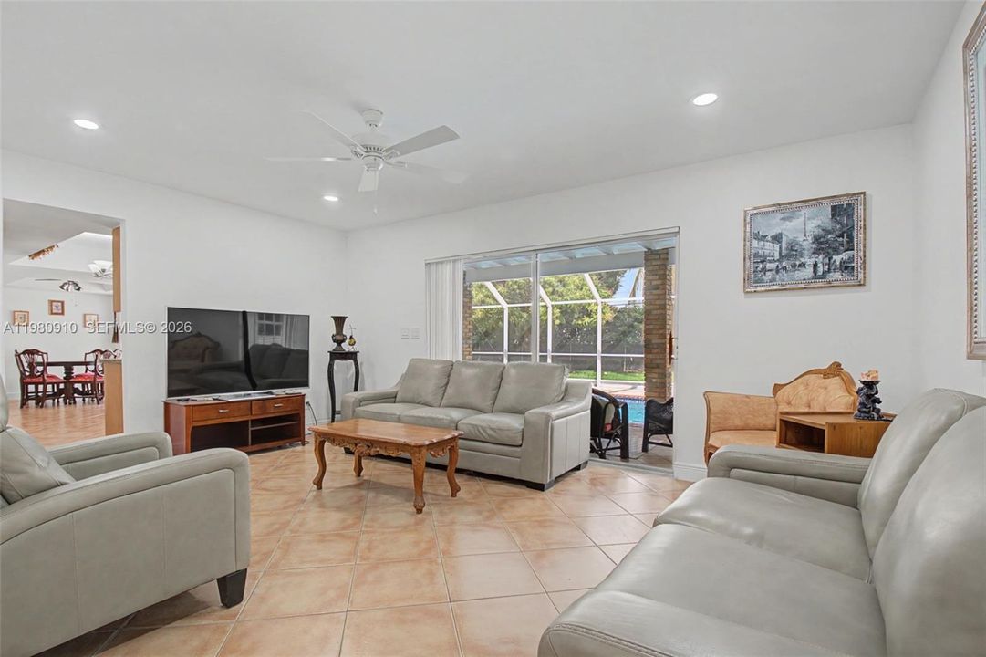 For Sale: $1,450,000 (4 beds, 4 baths, 2858 Square Feet)