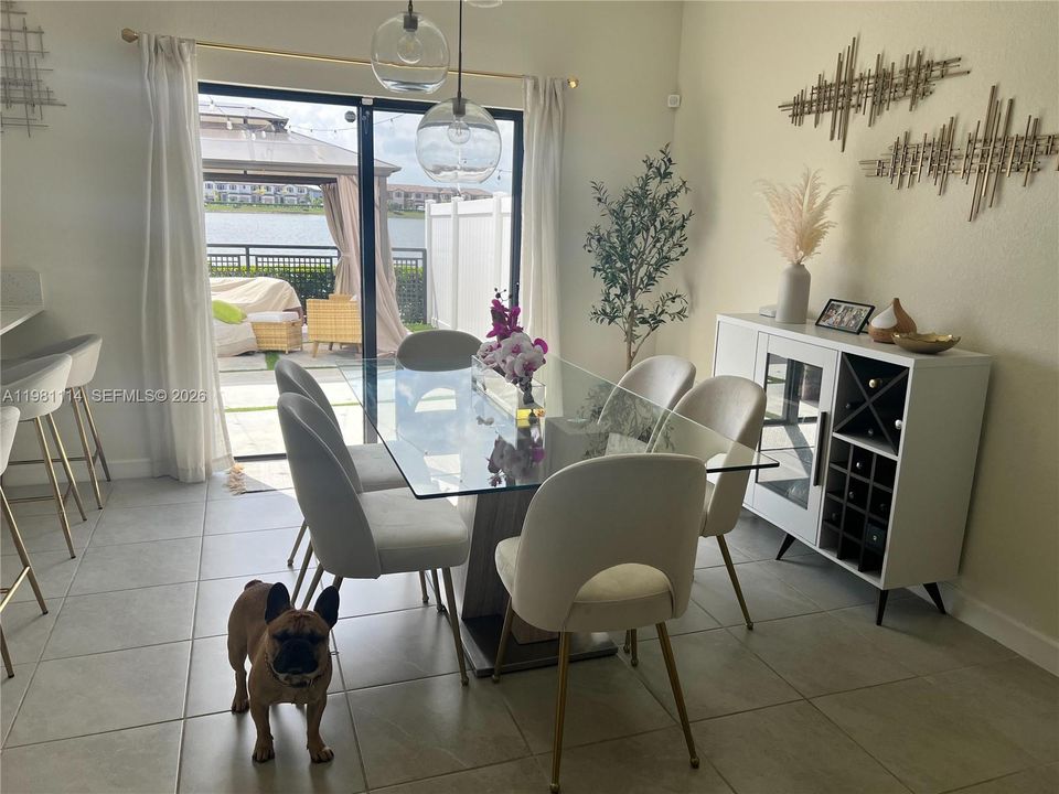 For Sale: $530,000 (3 beds, 2 baths, 1483 Square Feet)