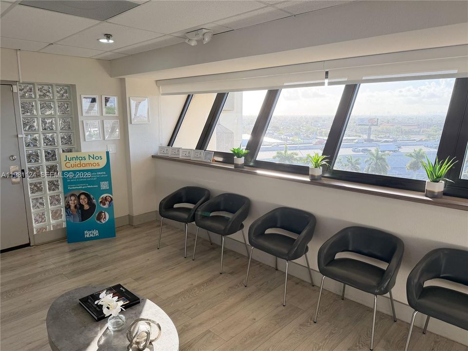 В аренду: $30 (0 спален, 0 ванн, 0 Квадратных фут)