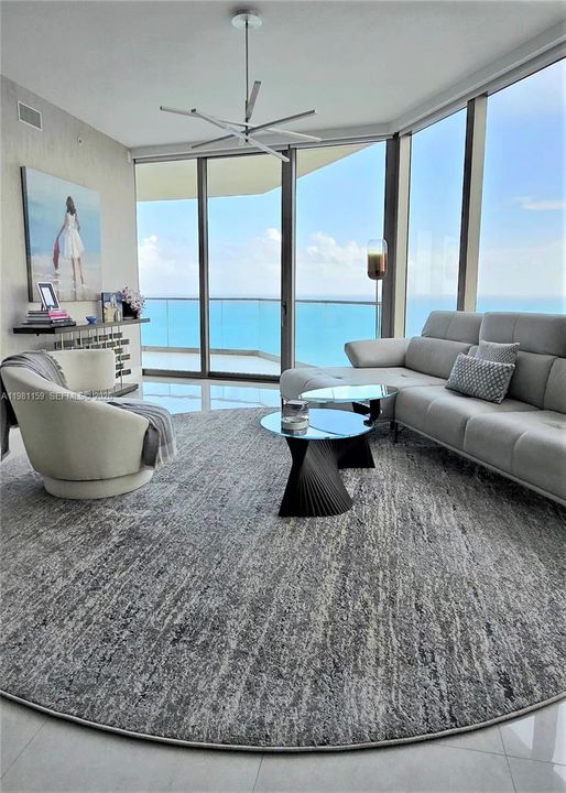 En Venta: $3,100,000 (2 camas, 2 baños, 1608 Pies cuadrados)