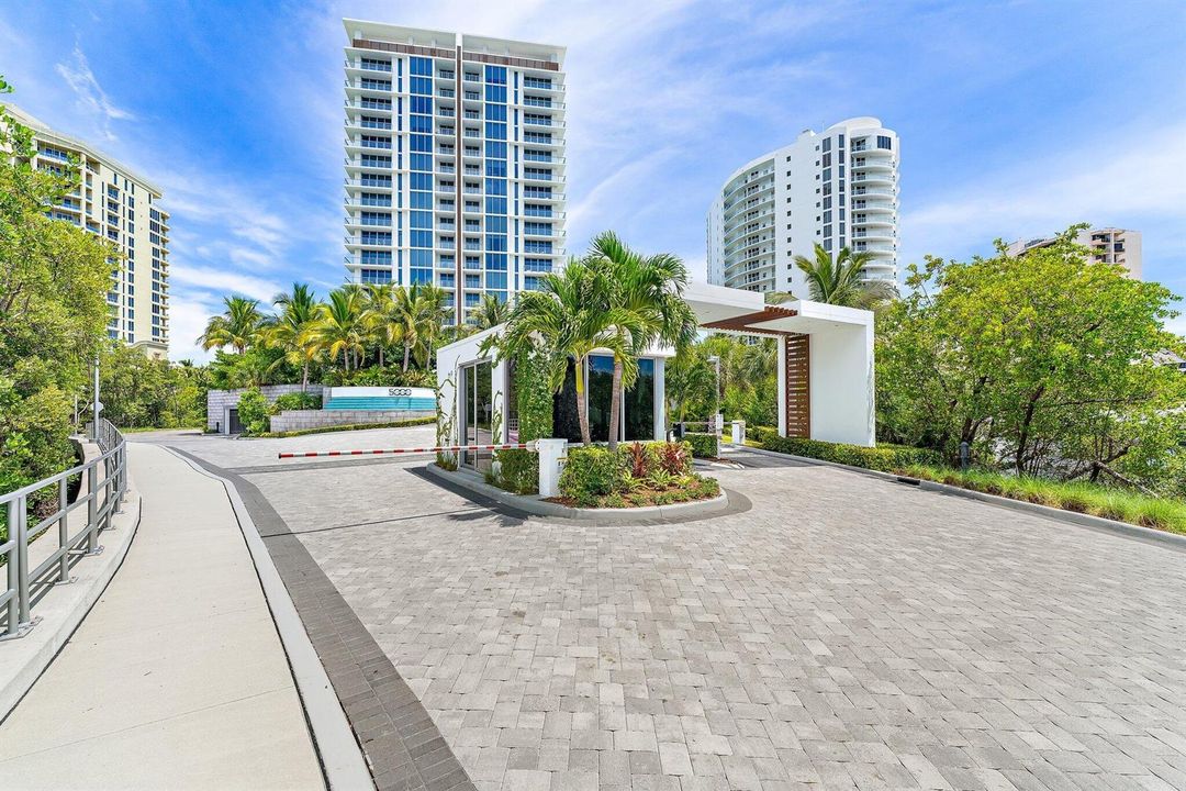 024-5000NOceanDr-1003-SingerIsland-SMALL