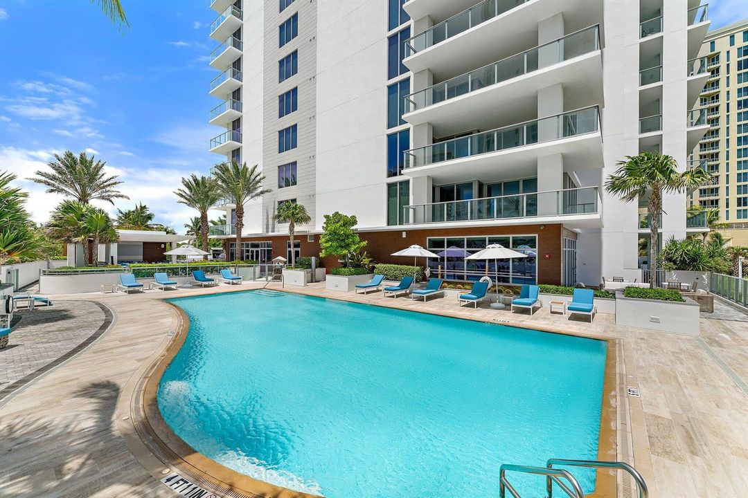 Building Pool