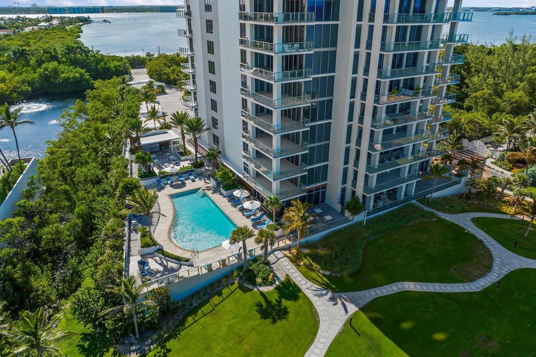 021-5000NOceanDr-1003-SingerIsland-SMALL