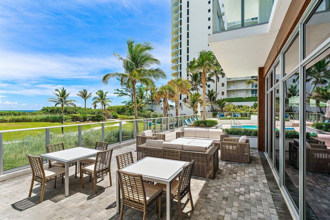050-5000NOceanDr-1003-SingerIsland-SMALL