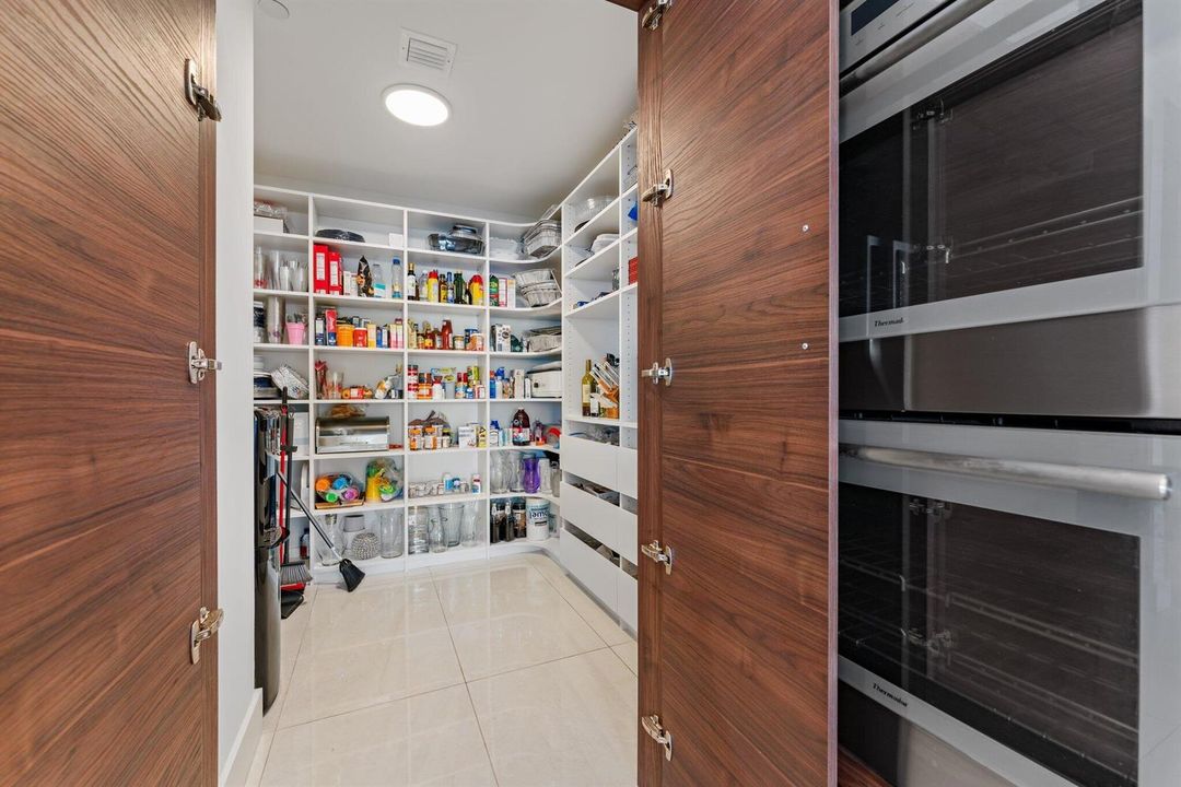 Kitchen Dry Storage