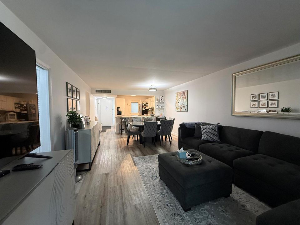 Living/Family Furnished