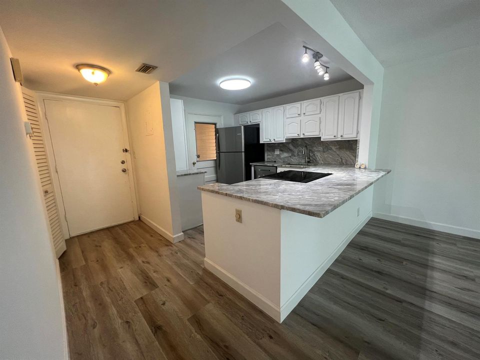 Kitchen/Dining
