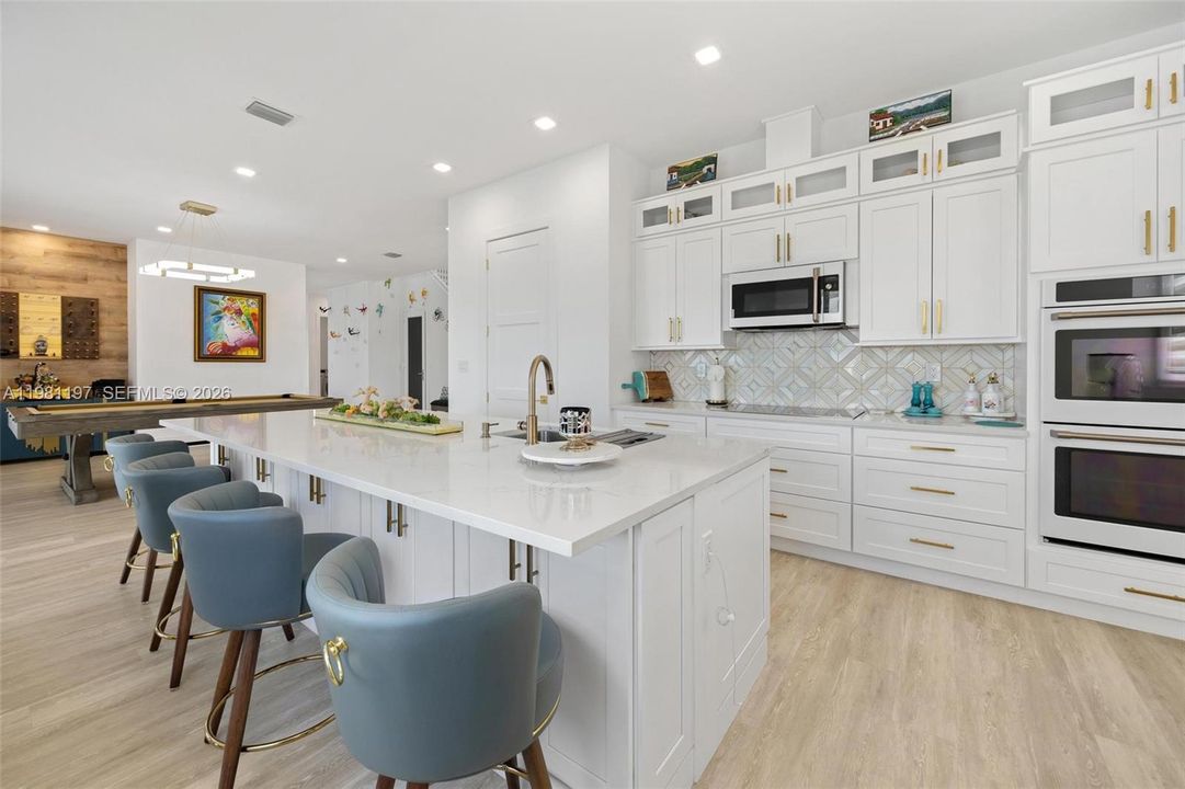 For Sale: $4,490,000 (5 beds, 4 baths, 3826 Square Feet)