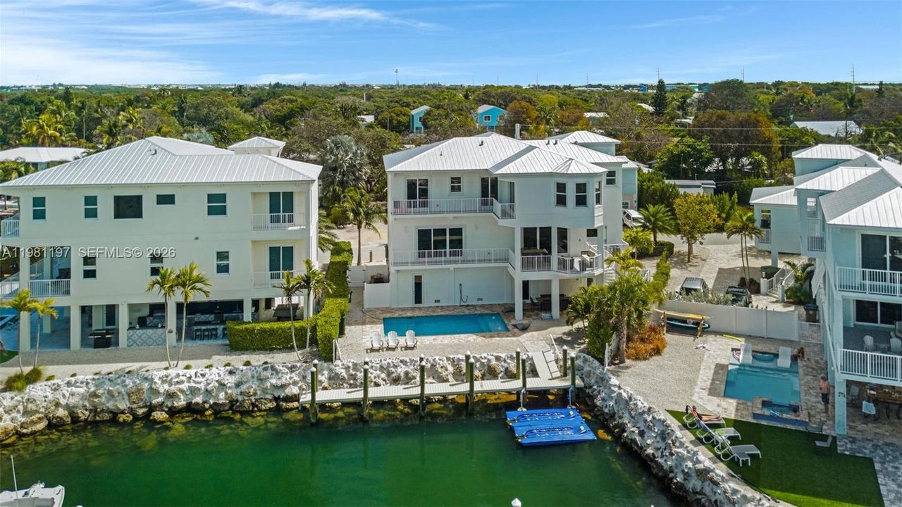 For Sale: $4,490,000 (5 beds, 4 baths, 3826 Square Feet)