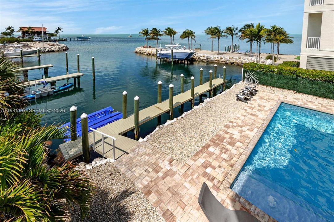 For Sale: $4,490,000 (5 beds, 4 baths, 3826 Square Feet)