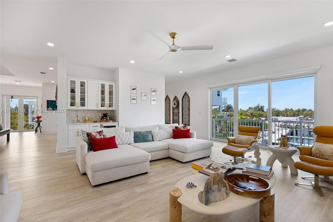For Sale: $4,490,000 (5 beds, 4 baths, 3826 Square Feet)