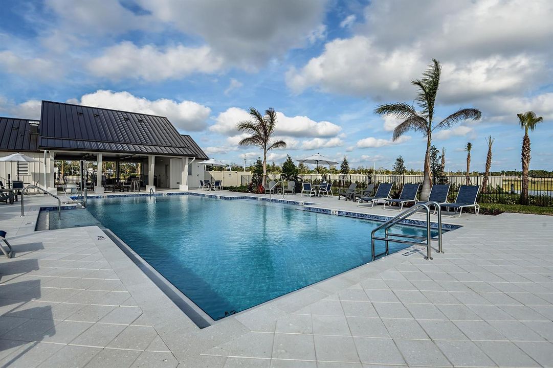 Veranda Oaks Community