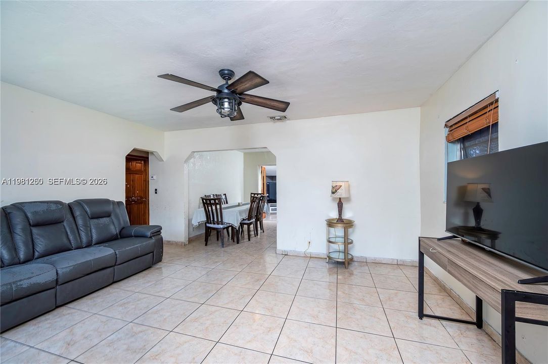 На продажу: $875,000 (0 спален, 0 ванн, 2659 Квадратных фут)