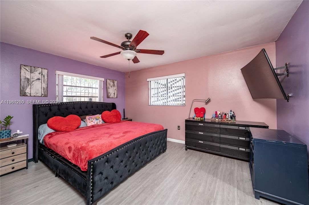 На продажу: $875,000 (0 спален, 0 ванн, 2659 Квадратных фут)